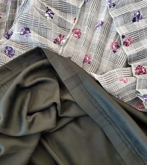 ELLE Pleated Crepe Floral Stretch Skirt Gray Large - Picture 7 of 7